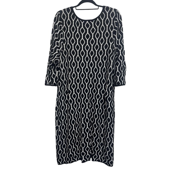 Lane Bryant Cozy Chic Black White Geometric Print Knit Sweater Tunic Dress - Picture 2 of 13
